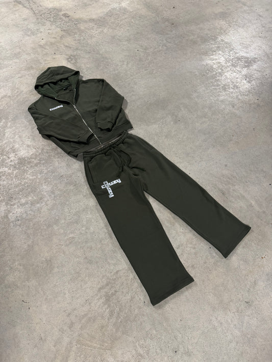 couzy tracksuit dark green