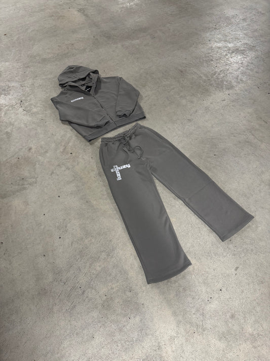 couzy tracksuit dark grey